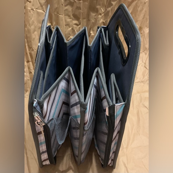 InnoStage - Trunk Organizer with Removable Cooler Bag in Chevron Print - Picture 15 of 15